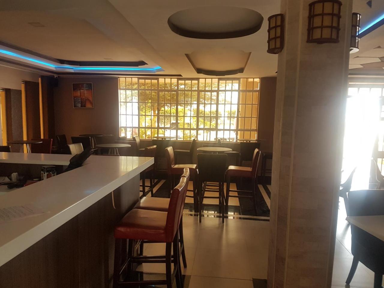Mara Frontier Hotel Narok Exteriör bild